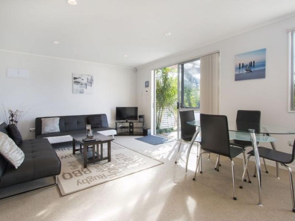 In The Heart Of The Beach Waihi Room photo